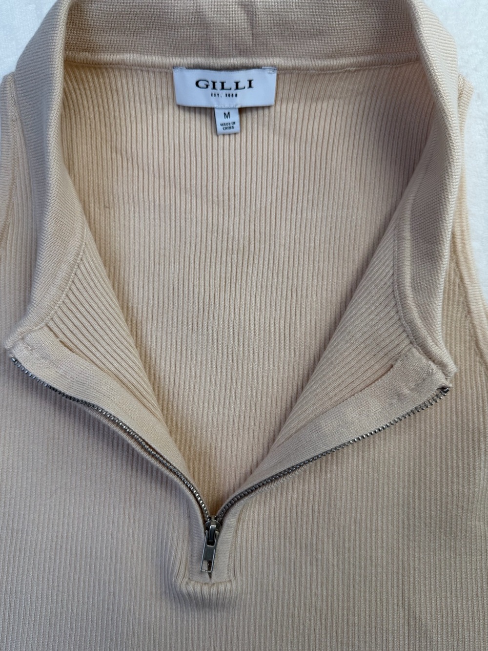 Gilli Ribbed Knit Sleeveless Quarter Zip Collared Sweater Top Tan M